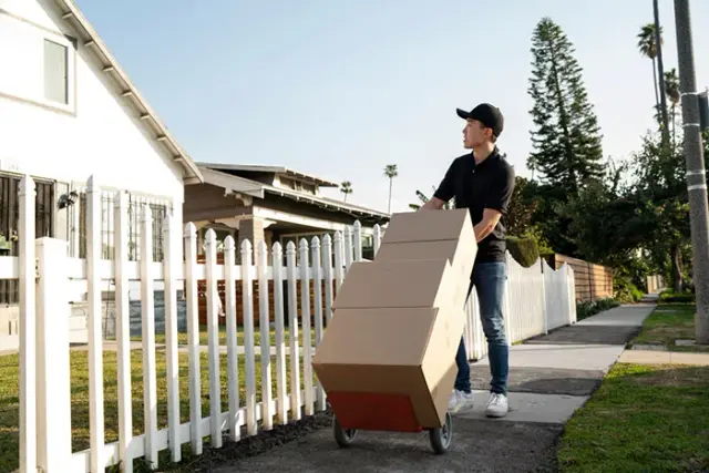 Specialty Moving Services Toronto for Safe and Secure Moves